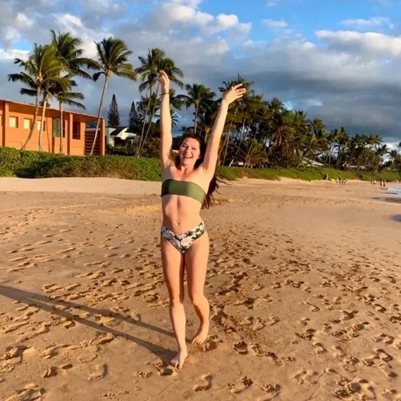 NWOT Coconut Tree Print Bikini - Picture 8 of 10